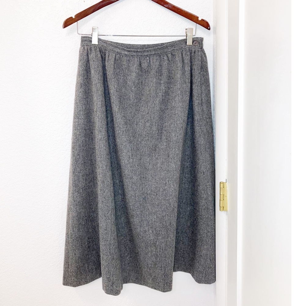 VTG Wool Grey Suit: Blazer & Skirt SZ: 12 - Picture 10 of 13